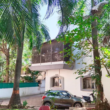 Hostel Lifespace- Tailor Made For Working Professionals- Luxurious Twin Bungalow With Cowork- Only 3 And 4 Share Rooms-3